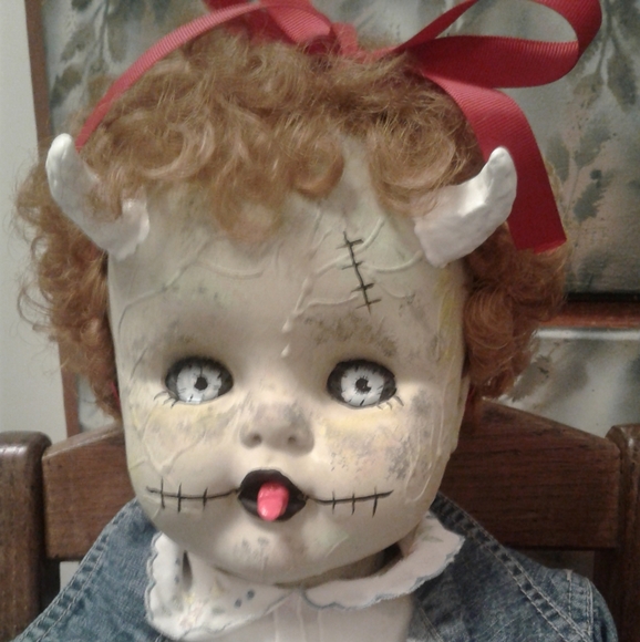 👿Good Golly Ms. Molly !! 💀 - Picture 2 of 8